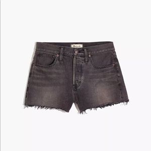 Madewell Relaxed Denim Shorts in Bradbrook Wash